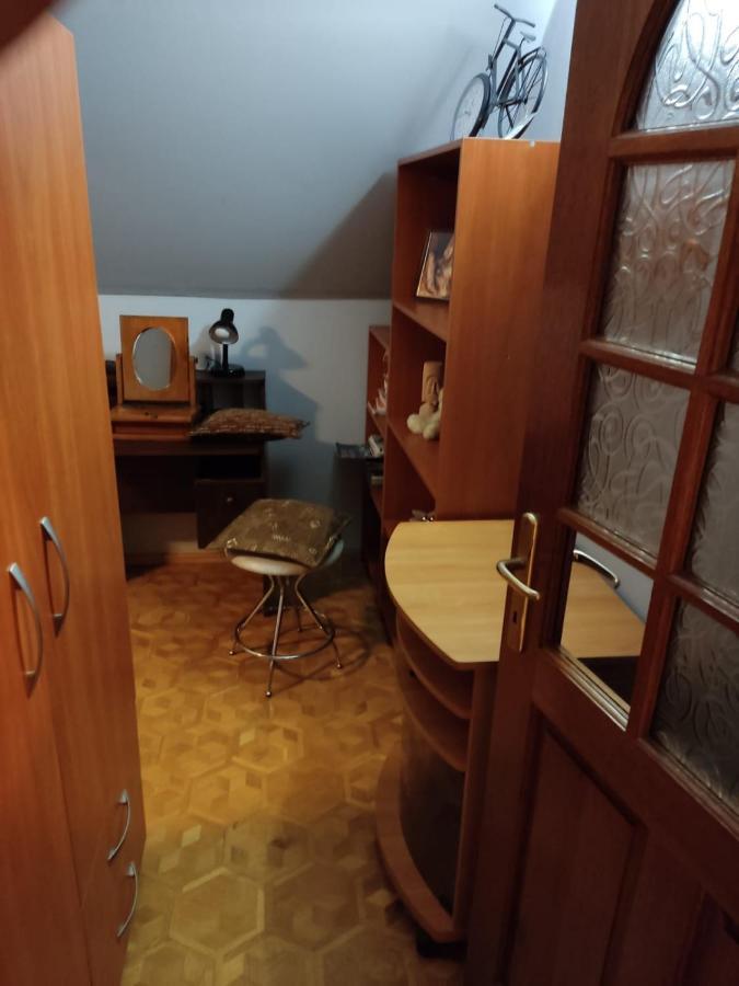 Podelniska Porabka Bagian luar foto